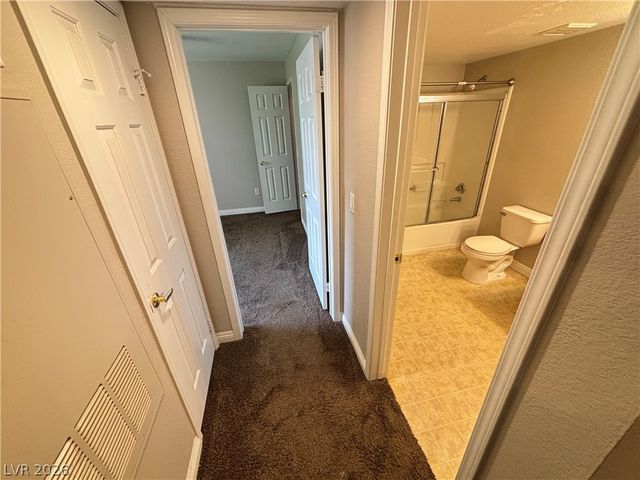 231 West Horizon Ridge Parkway 124, Henderson, NV 89012
