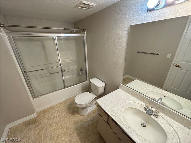 231 West Horizon Ridge Parkway 124, Henderson, NV 89012