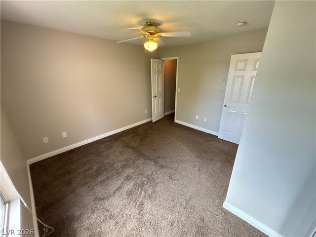 231 West Horizon Ridge Parkway 124, Henderson, NV 89012
