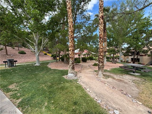 231 West Horizon Ridge Parkway 124, Henderson, NV 89012