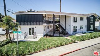 1623 Arlington Avenue E, Torrance, CA 90501