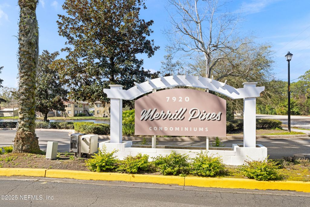 7920 MERRILL Road 102, Jacksonville, FL 32277