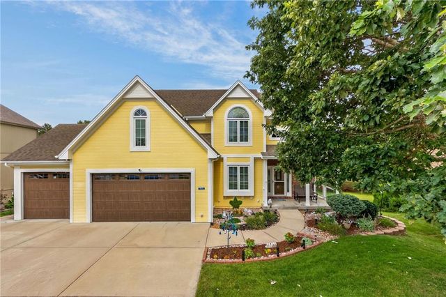 9015 N Lane Avenue, Kansas City, MO 64157