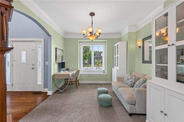 9015 N Lane Avenue, Kansas City, MO 64157