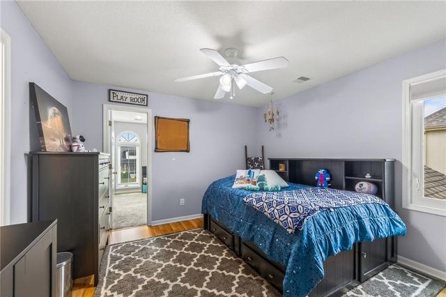 9015 N Lane Avenue, Kansas City, MO 64157