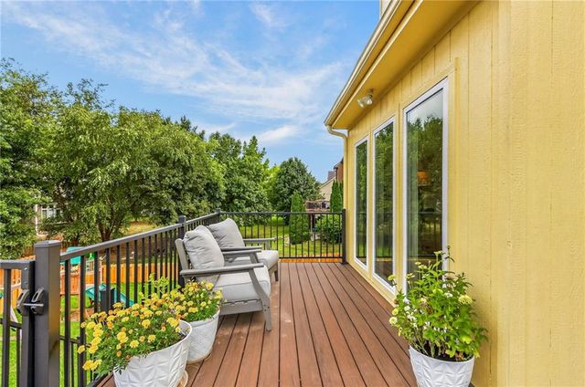 9015 N Lane Avenue, Kansas City, MO 64157
