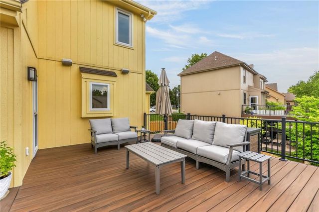 9015 N Lane Avenue, Kansas City, MO 64157