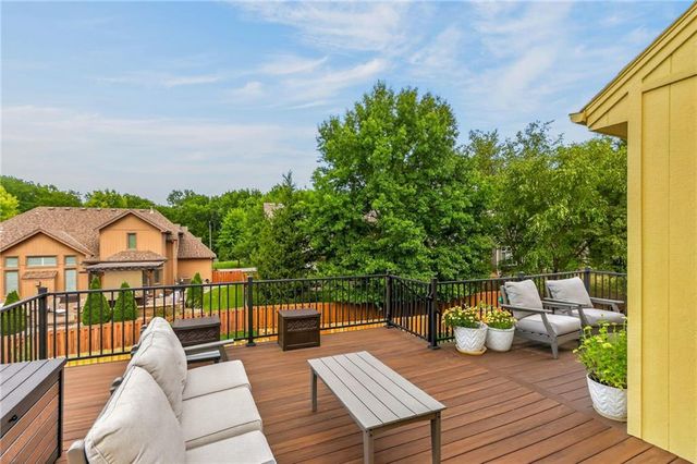 9015 N Lane Avenue, Kansas City, MO 64157