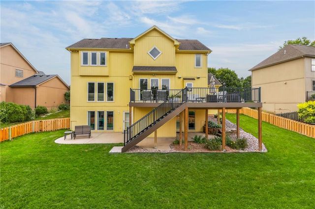 9015 N Lane Avenue, Kansas City, MO 64157