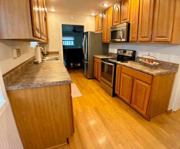 3599 Seville Lane, Saginaw, MI 48604