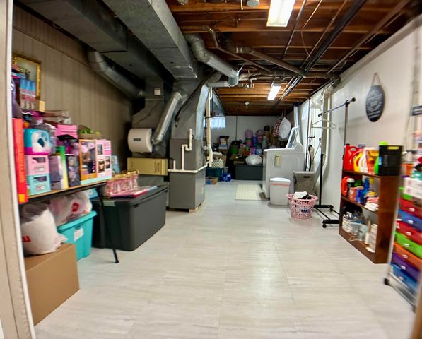3599 Seville Lane, Saginaw, MI 48604
