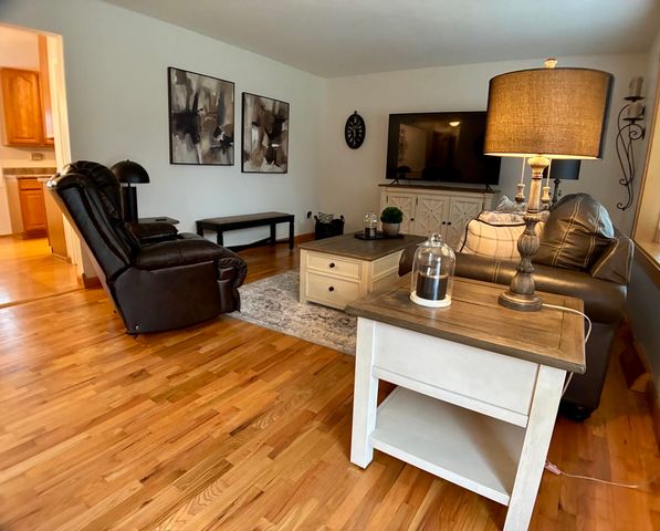 3599 Seville Lane, Saginaw, MI 48604