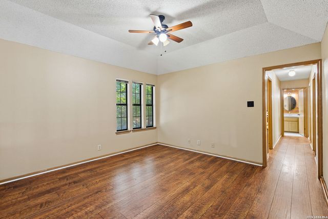 8911 Shady Leaf, San Antonio, TX 78254