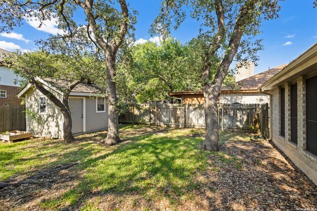 8911 Shady Leaf, San Antonio, TX 78254