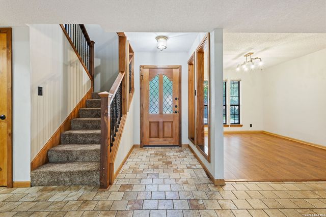 8911 Shady Leaf, San Antonio, TX 78254