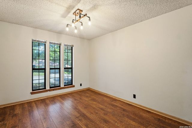 8911 Shady Leaf, San Antonio, TX 78254
