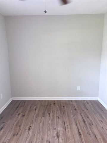 501 Evanston Street, Houston, TX 77015