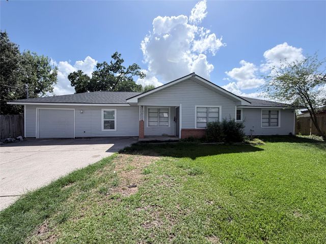 501 Evanston Street, Houston, TX 77015