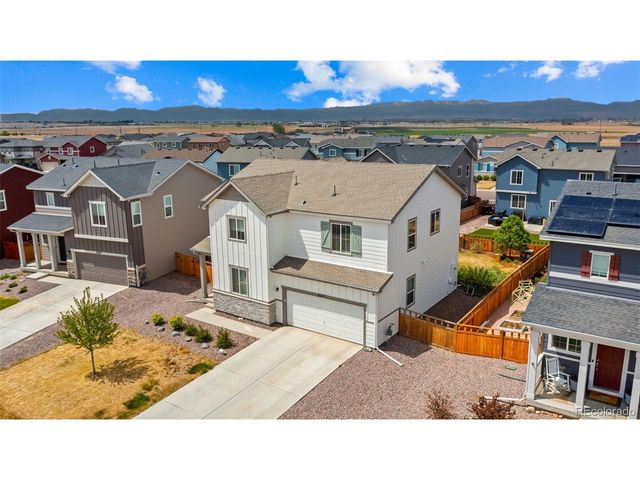 6213 Sherwood Ave, Frederick, CO 80504