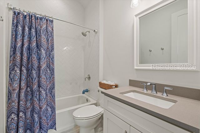 37 Park Sq S, Beaufort, SC 29907
