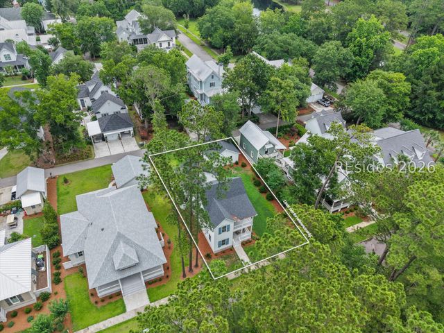 37 Park Sq S, Beaufort, SC 29907
