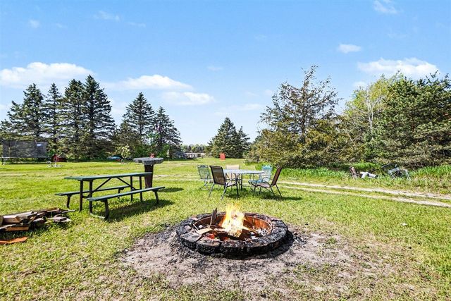 8025 S Warner Avenue, Fremont, MI 49412