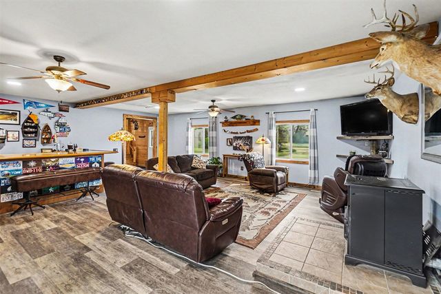 8025 S Warner Avenue, Fremont, MI 49412