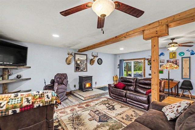 8025 S Warner Avenue, Fremont, MI 49412