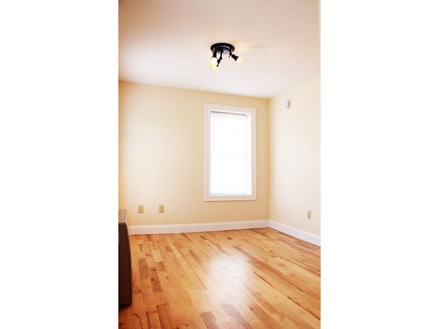 155 Maple Street, Burlington, VT 05401