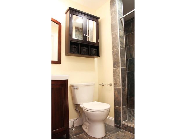 155 Maple Street, Burlington, VT 05401
