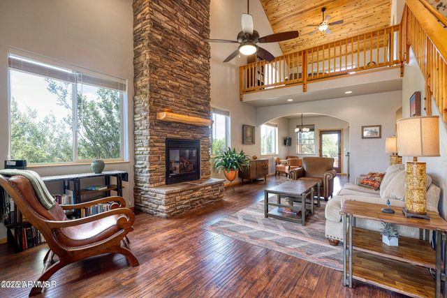 2220 E ROCK GARDEN Lane, Show Low, AZ 85901