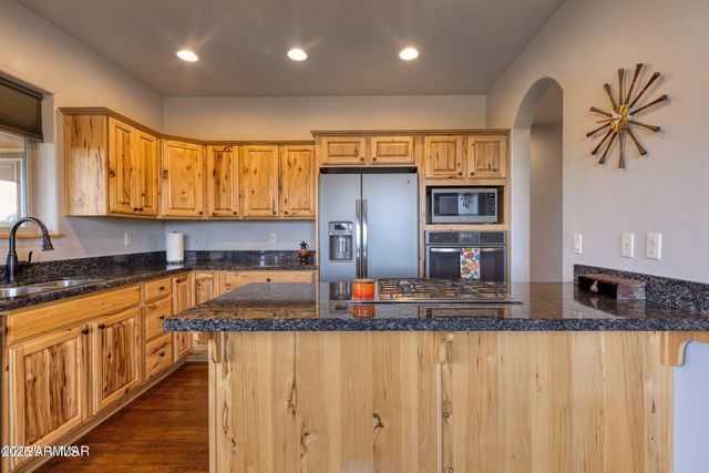 2220 E ROCK GARDEN Lane, Show Low, AZ 85901