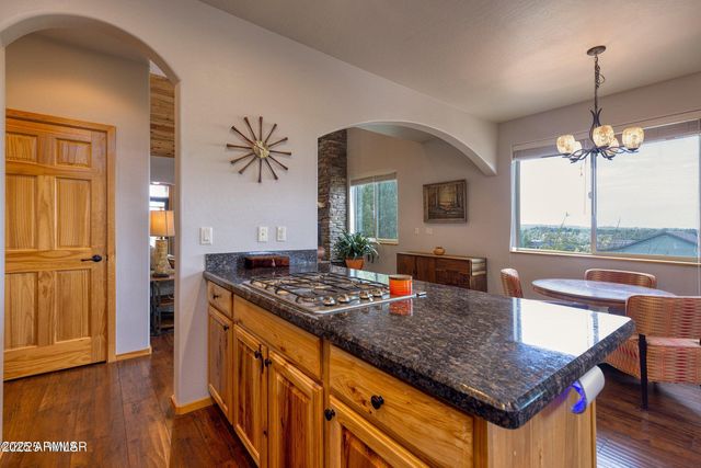 2220 E ROCK GARDEN Lane, Show Low, AZ 85901