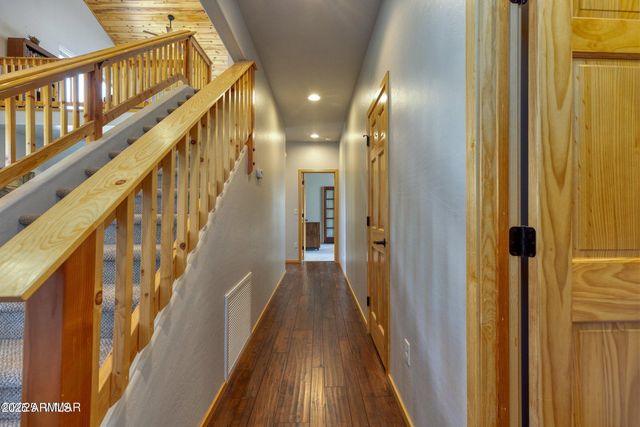 2220 E ROCK GARDEN Lane, Show Low, AZ 85901