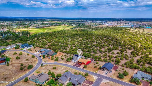 2220 E ROCK GARDEN Lane, Show Low, AZ 85901