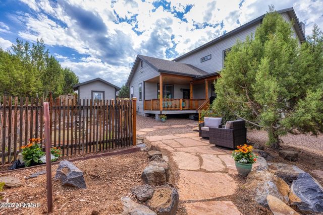 2220 E ROCK GARDEN Lane, Show Low, AZ 85901