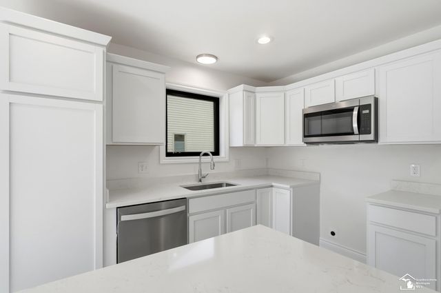 582 Rose Crest Boulevard, Frenchtown Twp, MI 48162
