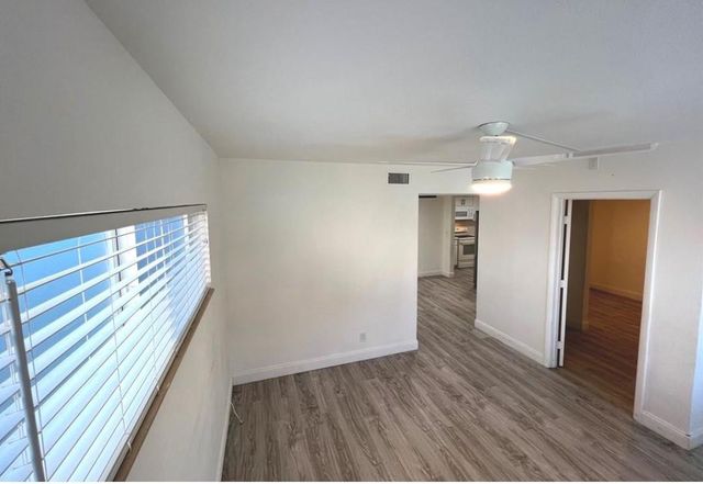1060 Crystal Lake Drive 101, Deerfield Beach, FL 33064