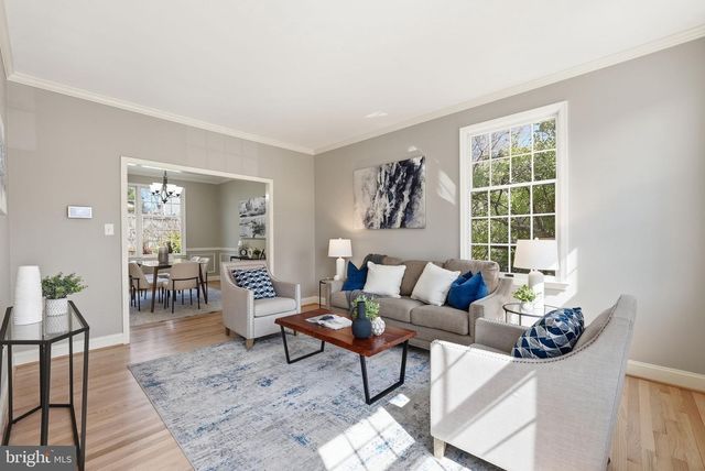 5509 10TH ST N, Arlington, VA 22205