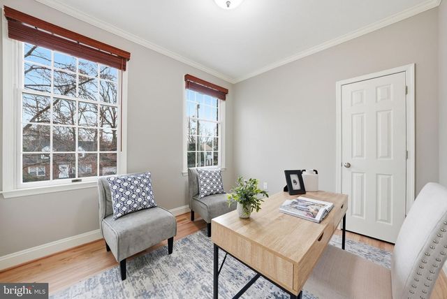 5509 10TH ST N, Arlington, VA 22205