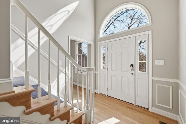 5509 10TH ST N, Arlington, VA 22205