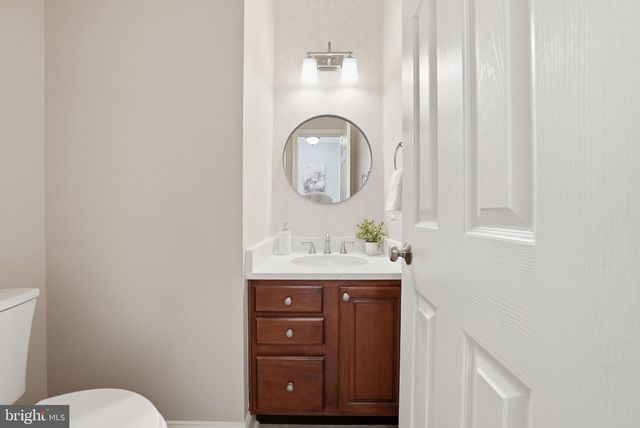 5509 10TH ST N, Arlington, VA 22205