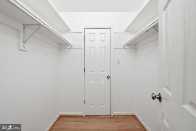 5509 10TH ST N, Arlington, VA 22205