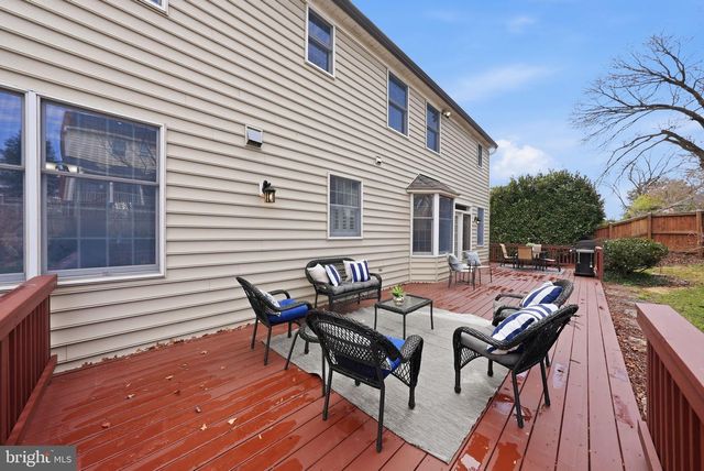 5509 10TH ST N, Arlington, VA 22205