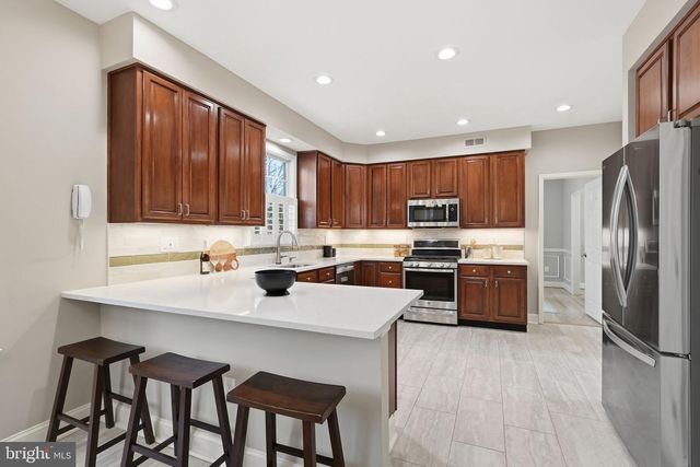 5509 10TH ST N, Arlington, VA 22205