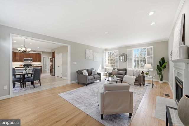 5509 10TH ST N, Arlington, VA 22205