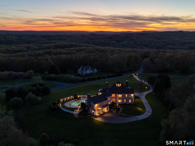 7 Long Meadow Lane, Redding, CT 06896