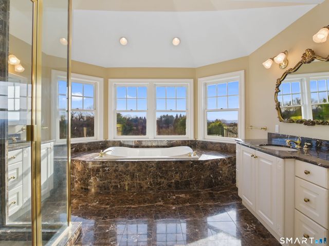 7 Long Meadow Lane, Redding, CT 06896