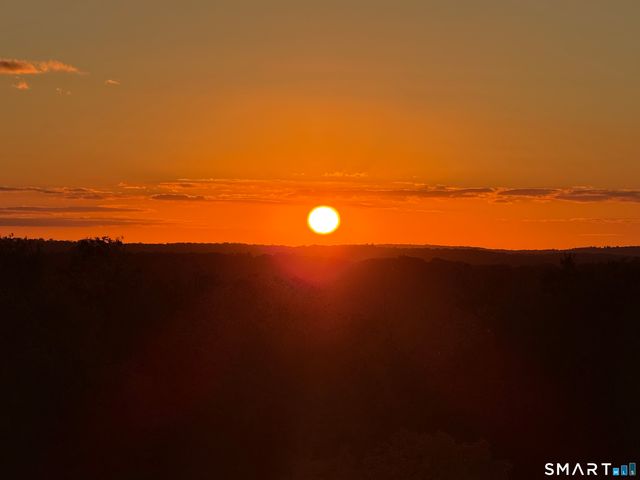 7 Long Meadow Lane, Redding, CT 06896