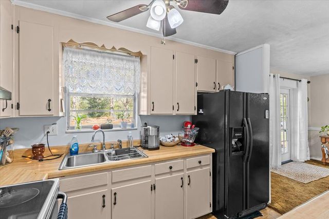 622 Paulk Rd, Dothan, AL 36301